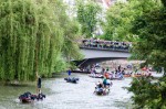 2013 Stocherkahnrennen: Boats on the River