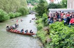 2013 Stocherkahnrennen: Getting a Push