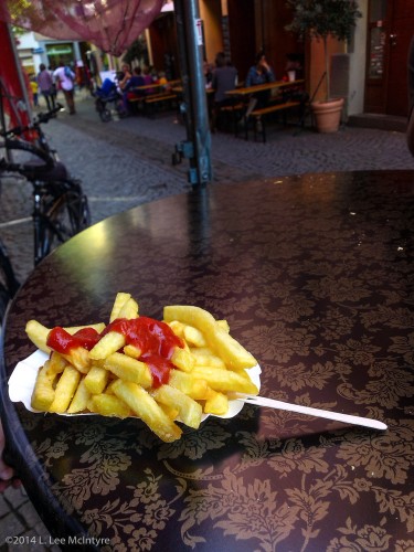 An order of French fries with ketchup in Tübingen